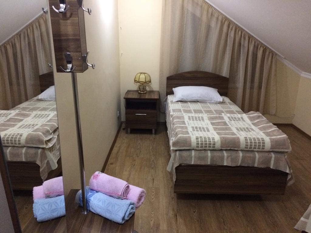 Mari Guest House Telavi Exterior photo